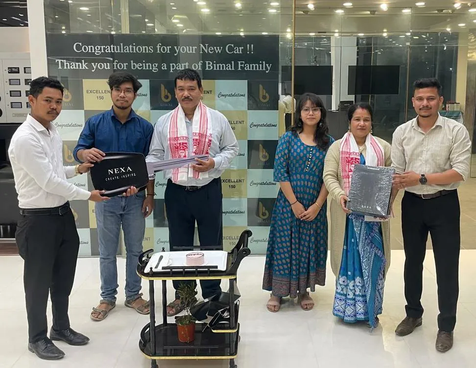 Bimal Auto customers and their cars